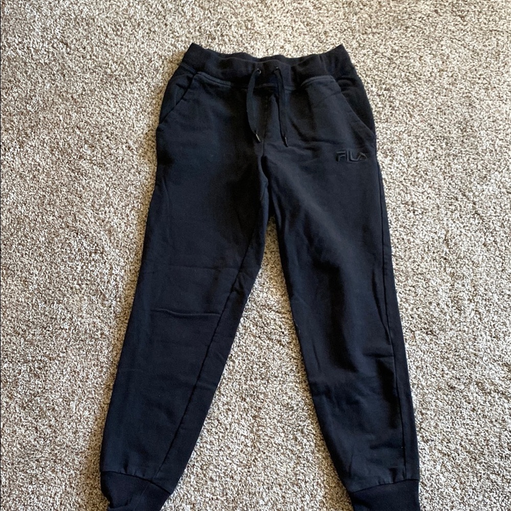 Fila Black Relaxed Fit Sweatpants with Tapered Design